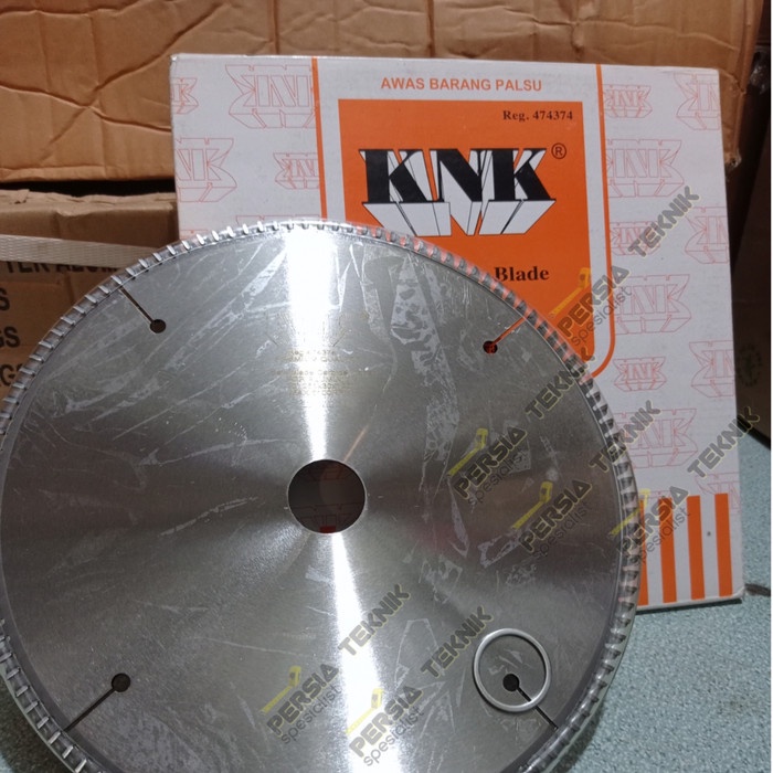 TST | Mata gergaji potong 10" KNK 120 T
