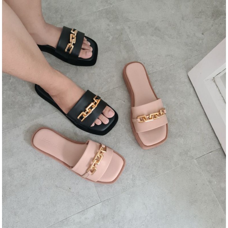 Bloomberg - Sandal Wanita Wedges Big Size Jumbo 41-45 - &quot; LAVY&quot;