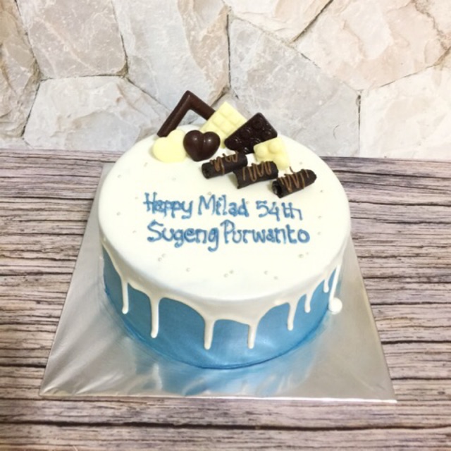 

Kue tart #kueultah #birthdaycake #blackforestcake