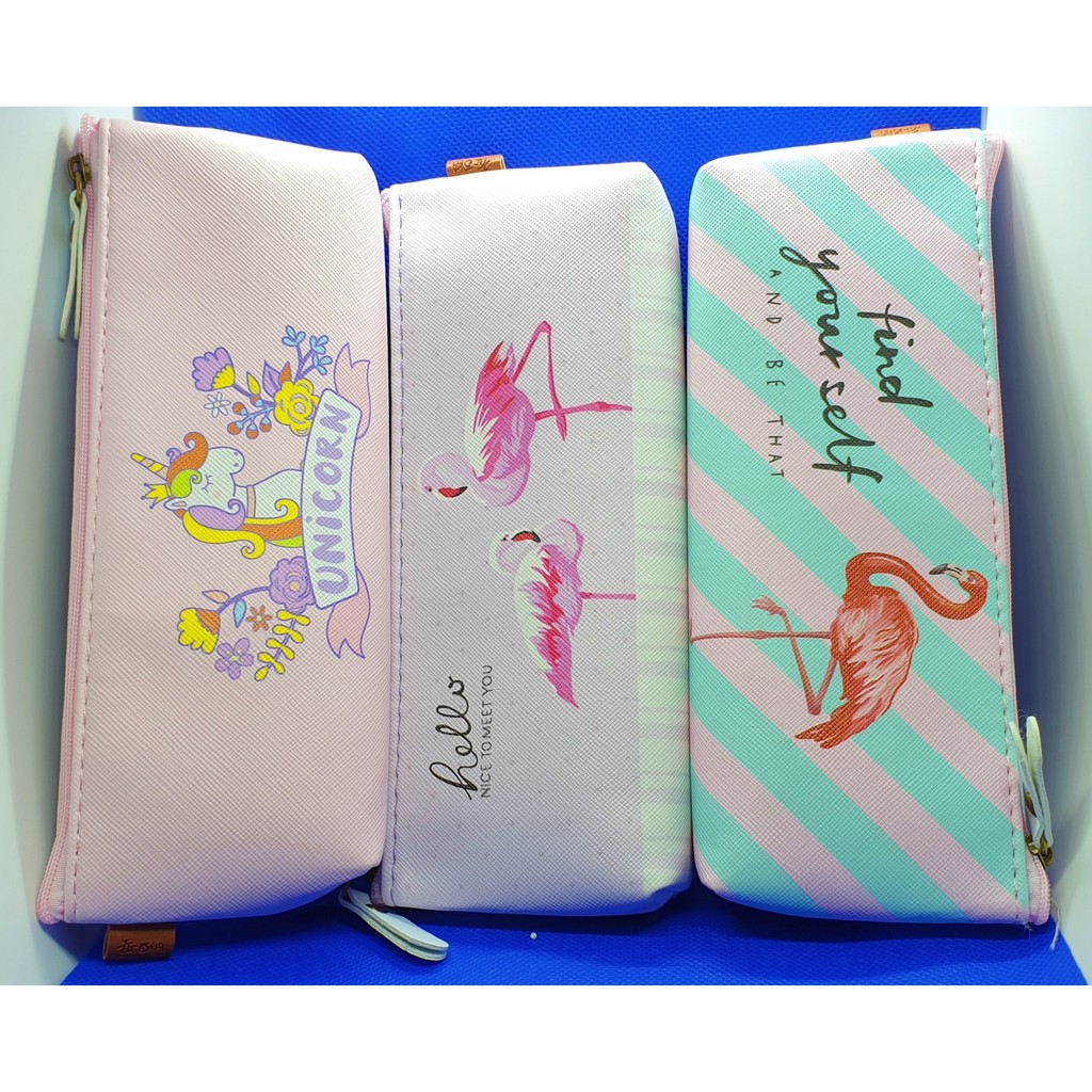 

NN8 Tempat Pensil Bahan Kanvas