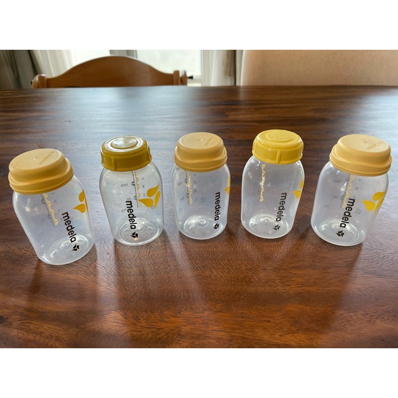 Medela Pumping & Storing Bottle untuk simpan ASI / pompa / dot