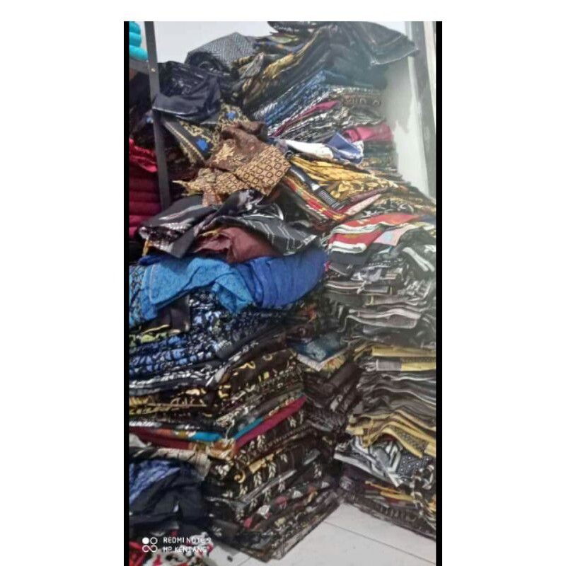 KAIN BATIK AFKIR / PERCA KILOAN UKURAN 2 MATER