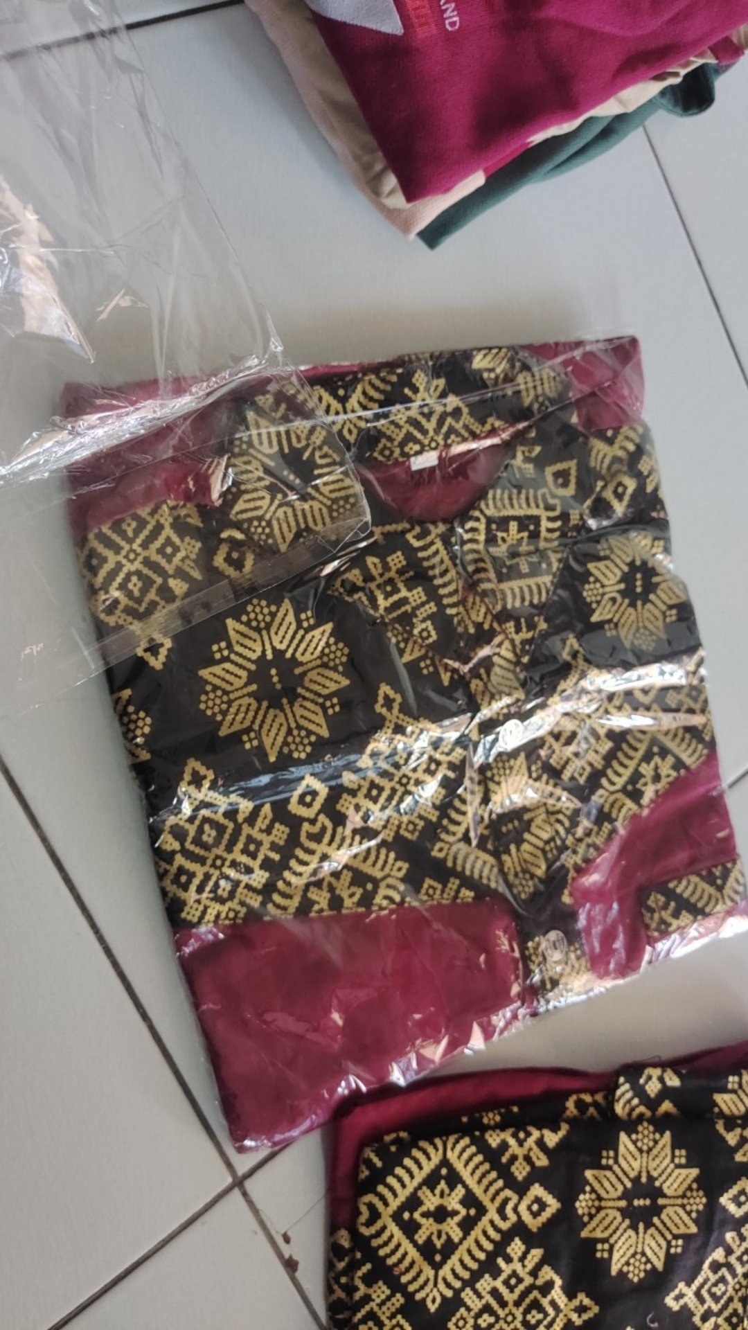 Maura Couple - Sania Ruffle Batik Couple Ori  Ndoro Jowi Dnt Garasi Termurah  Shopee - Couple Reno