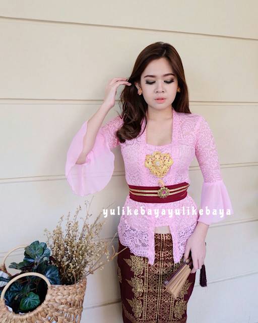 Kebaya Bali Modern Lengan Lonceng | kebaya kondangan wisuda