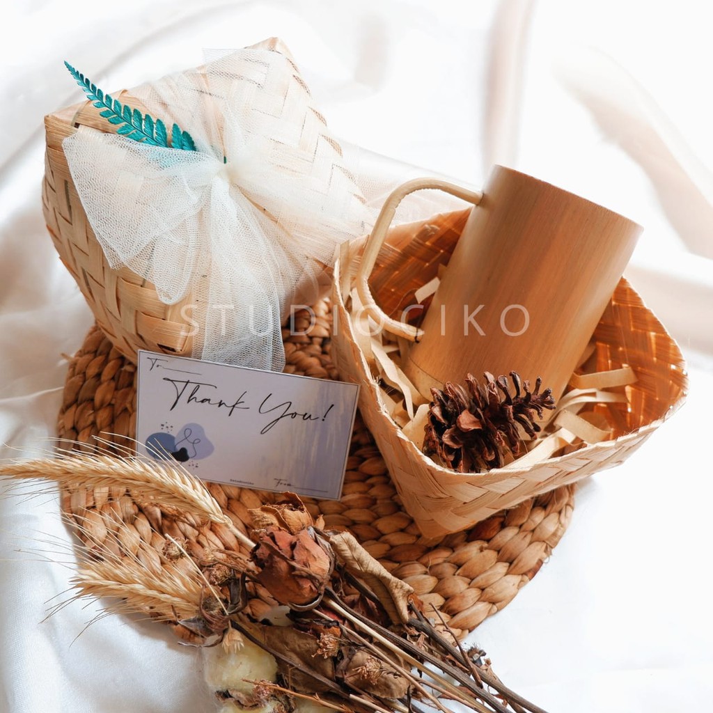 Kado Pernikahan Wedding Gift Hampers Ulang Tahun Wisuda Gift Box Birthday Graduation Souvenir Pernikahan Hadiah Lebaran Natal Ultah Cewek Cowok Set Alat Makan Kayu