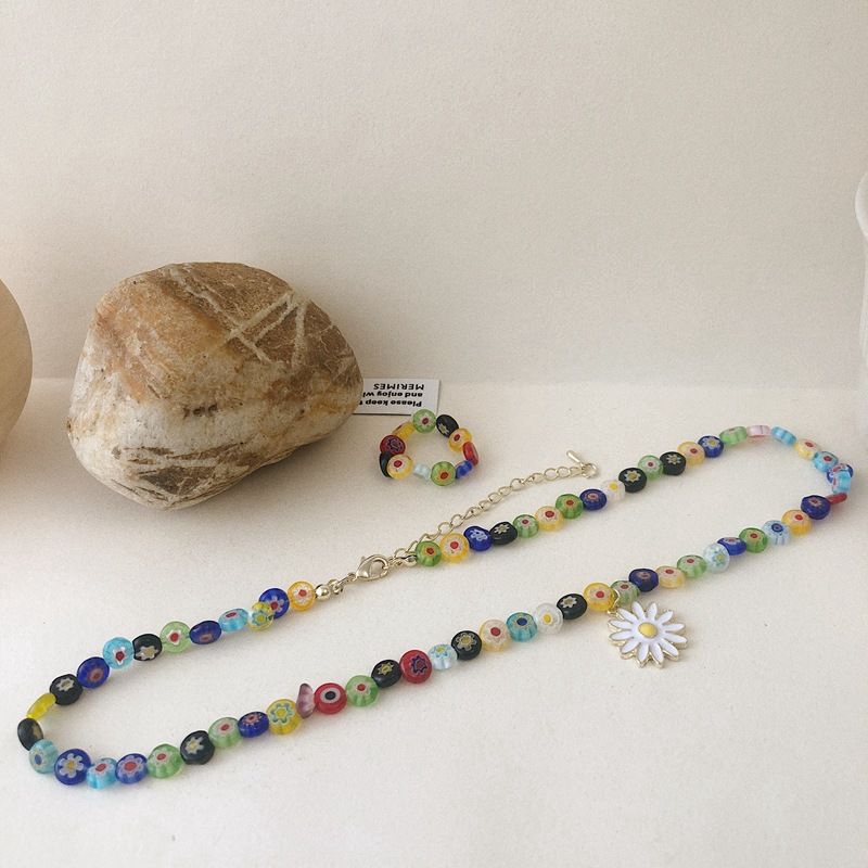 Color Beaded Necklace, Small Daisy Pendant, Clavicle Chain, Korean Temperament, Simple