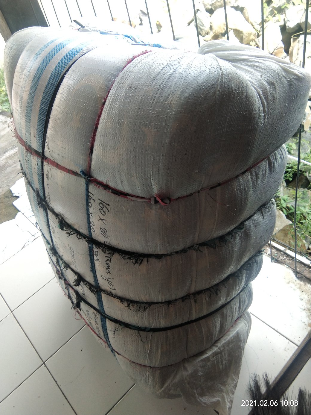 Paling Laku..!!  Kasur Inoac. No.2 (200x160) Tebal 20 Cm. Busa Eon D23. Garansi 10 Tahun.