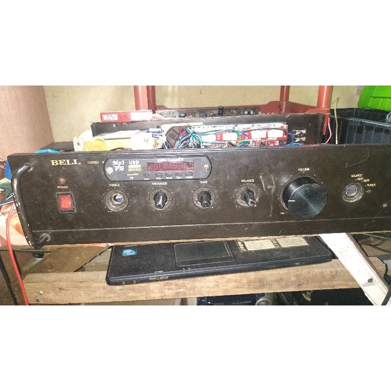 Amplifier rakitan 600watt