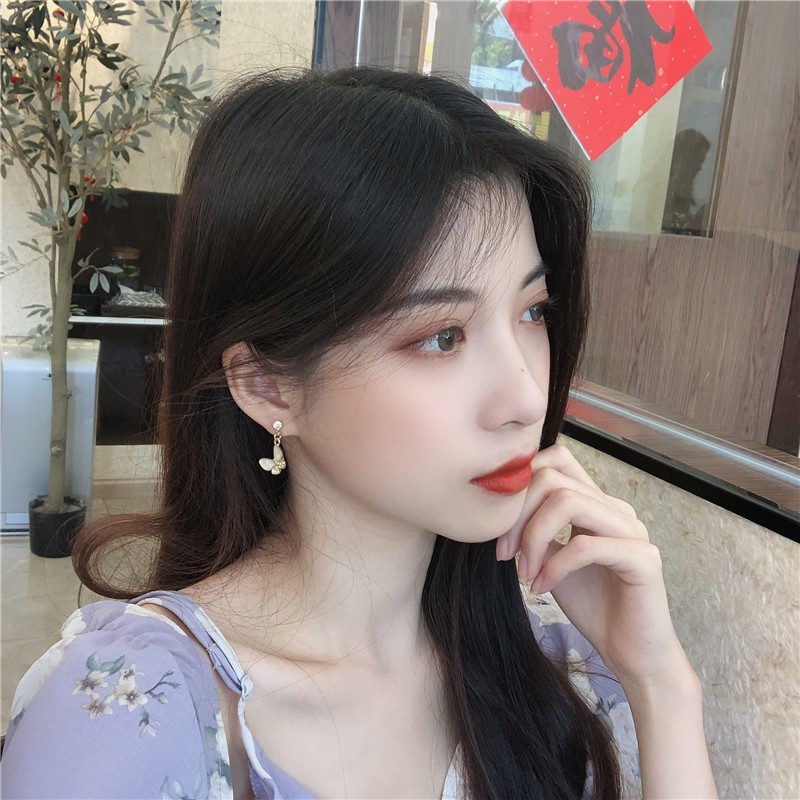 S925 Anting Kupu-Kupu Perak Korea Seperti Anting Berlian Elegan