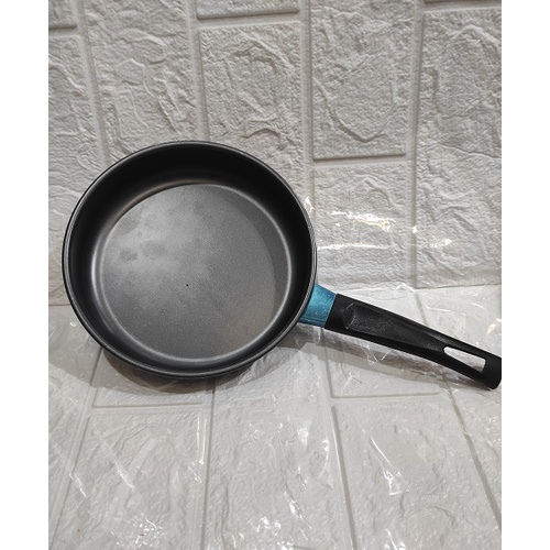 Bahan Tebal -- Frying pan teflon 17 cm wajan penggorengan Frypan hitam Pancake