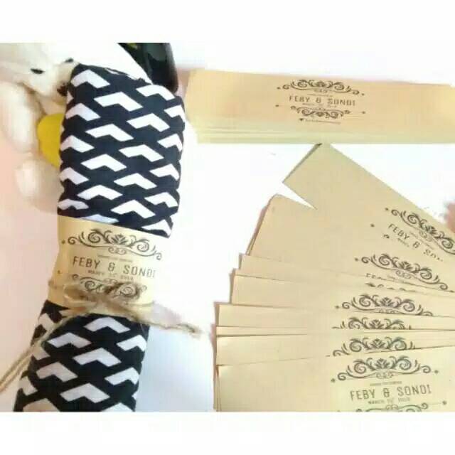 Packing baju kaos olshop