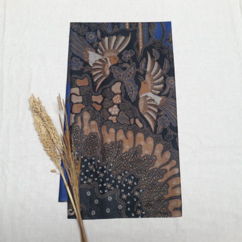 Kain Batik Fashion Batik Set Kebaya dan Kain Embos