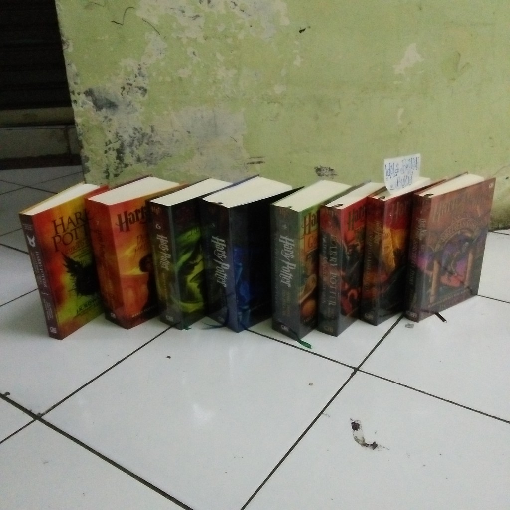 Harry Potter Kutulu Set 7 Kitap Takim Yky Yapi Kredi Yayinlari