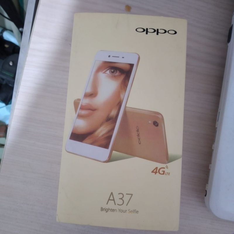 HP Oppo A37 second Terawat handphone Oppo A37