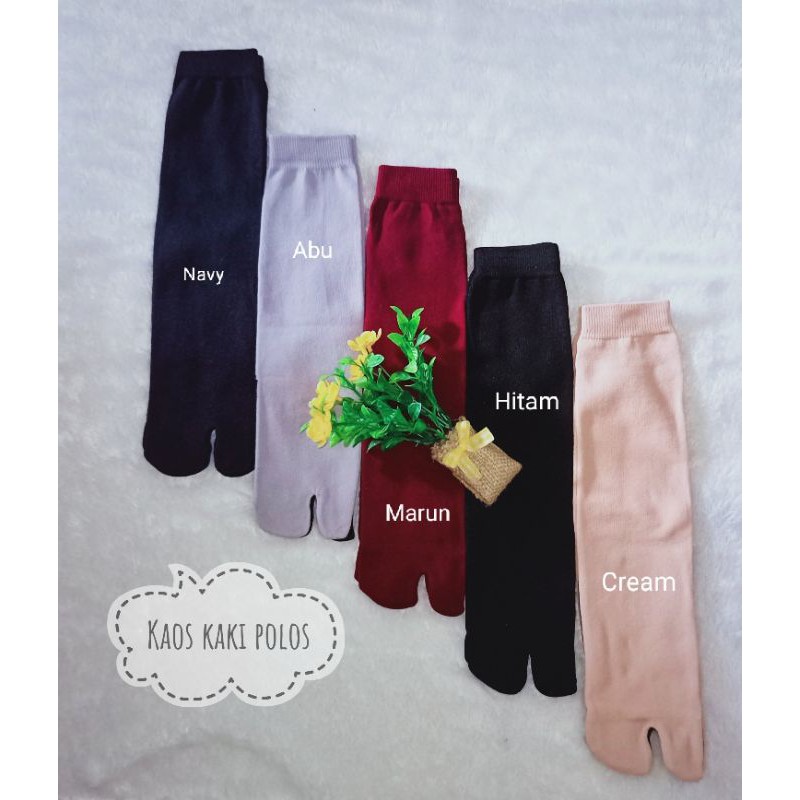 Kaos kaki polos nilon spandek