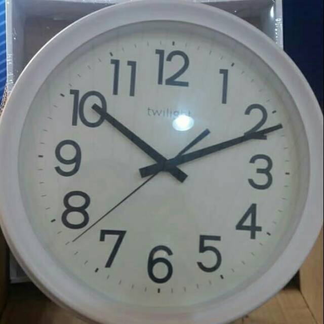 Jam dinding twilight by informa / jam dinding shabby