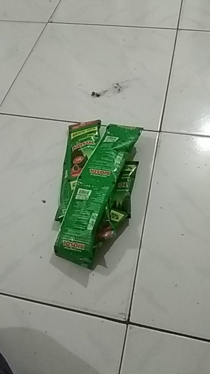 Biosol Biang Karbol Wangi Efektif Membunuh Kuman 25 Ml Isi 12 Sachet