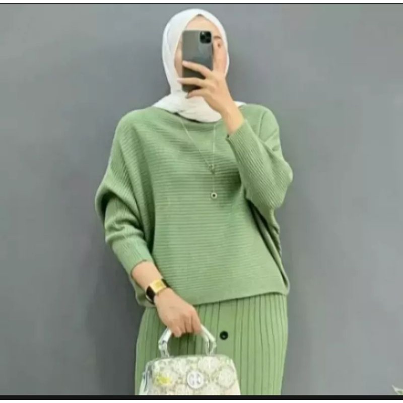 Sweater Rajut Batwing /Lasperal /Atasan Wanita /Baju Rajut Batwing/Blus Wanita