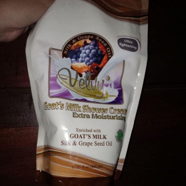 Velvy Goats Milk Shower Refill 800ml ( Gojek )