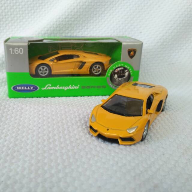 Miniatur mobil Lamborghini Aventador welly nex 1/60