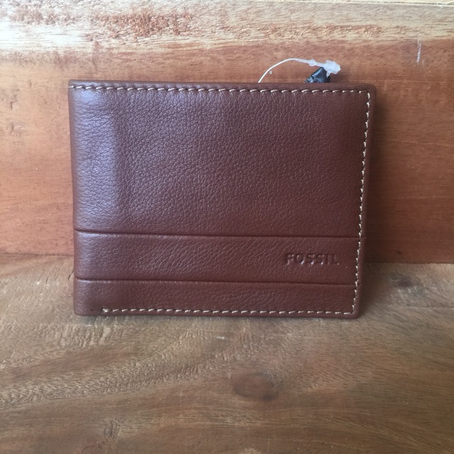dompet fossil cowok