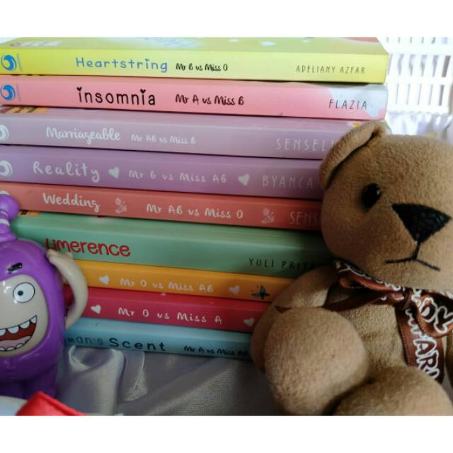 Novel Blood type series by Grasindo (preloved)