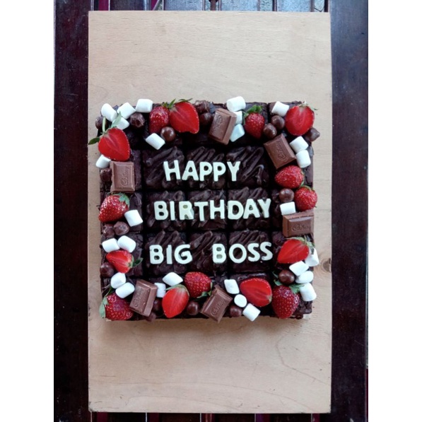 

Fudgy Brownies mix fruits (20x20cm)