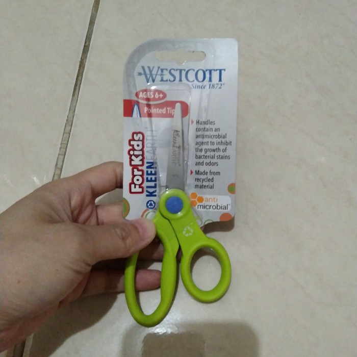 

WESTCOTT pointed tip for kids gunting anak2 anti microbial 6+ - Hijau