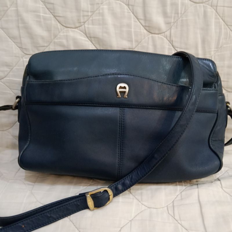 Preloved Tas Aigner authentic kulit asli Sling bag genuine leather tas selempang merk Aigner asli