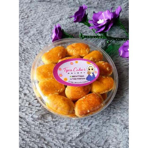 

SELAI DURIAN UNTUK NASTAR .
