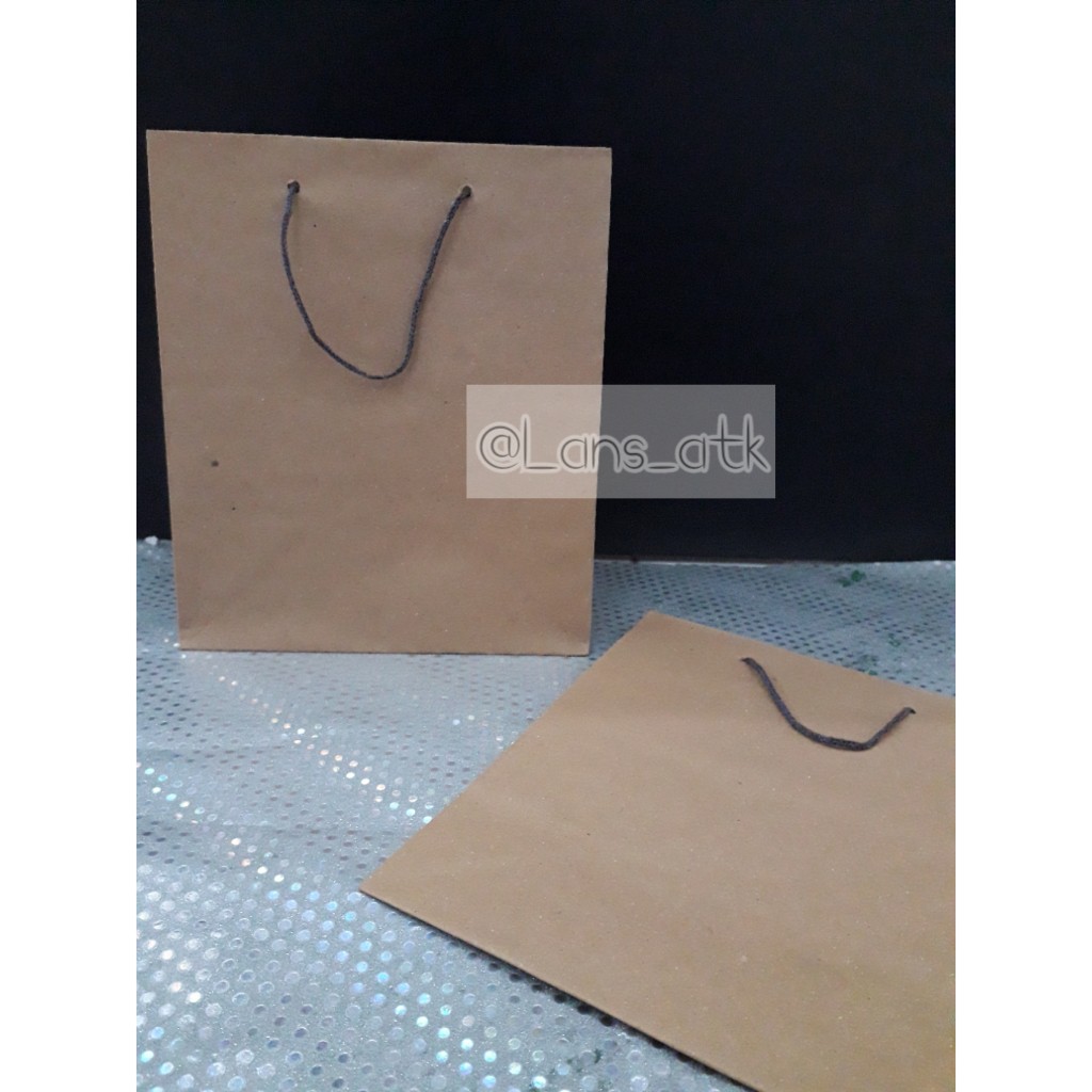 PAPER BAG POLOS  WARNA COKLAT 18 x 22 / TAS KERTAS COKLAT