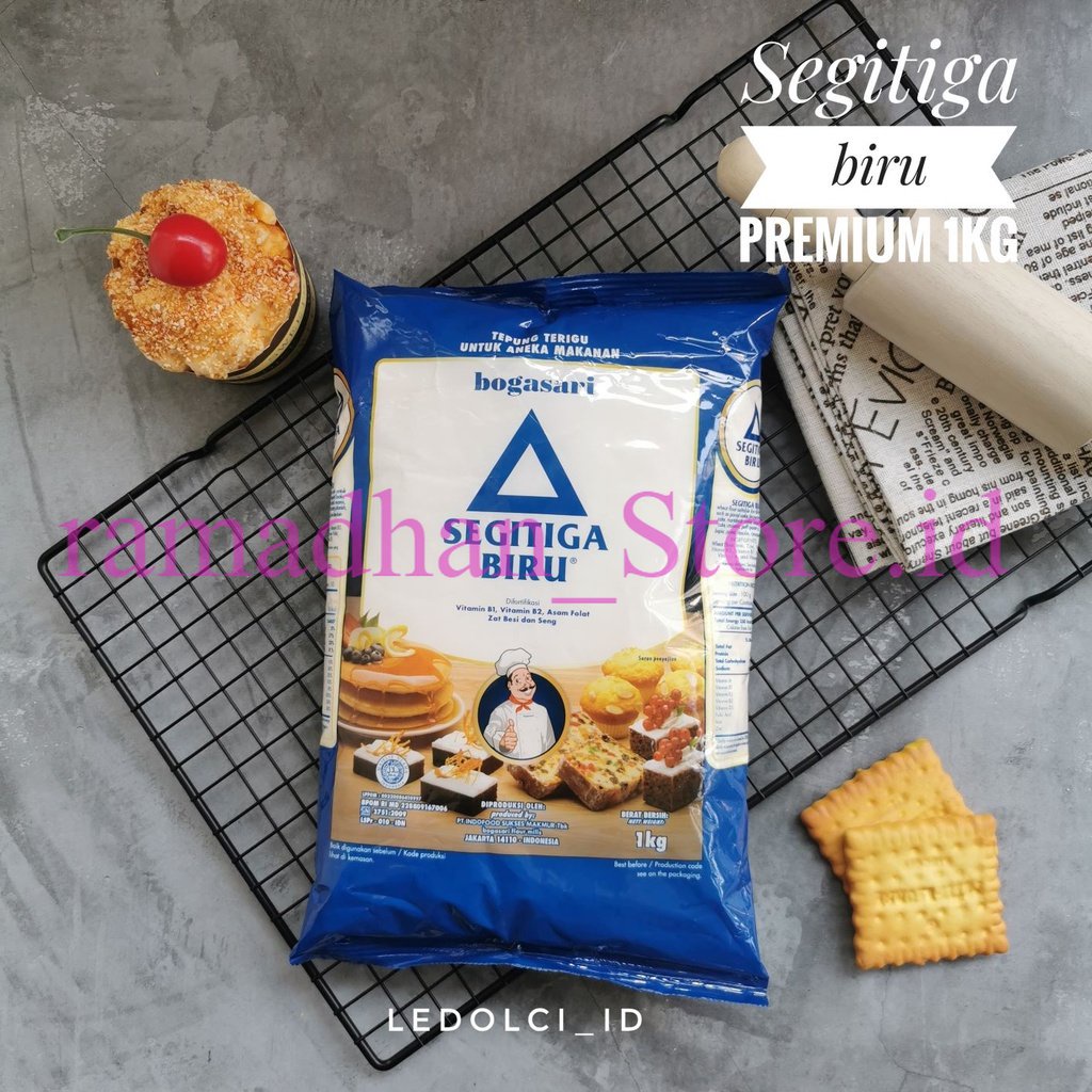 

TEPUNG TERIGU SEGITIGA BIRU PROTEIN SEDANG TERIGU SERBAGUNA PREM 1 KG _Ramadhan_Store.id