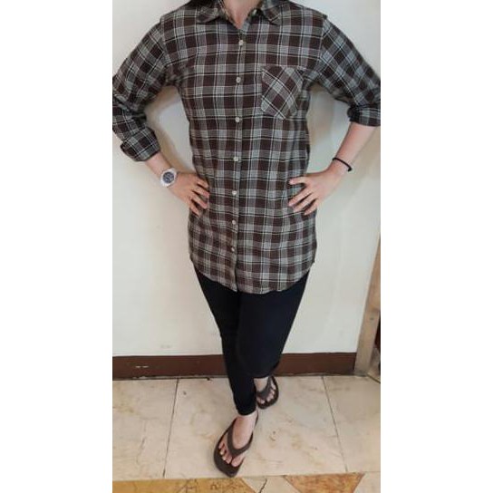 Kemeja Tunik H&M Flanel Kotak-Kotak Cewe Simple Adem Kantoran