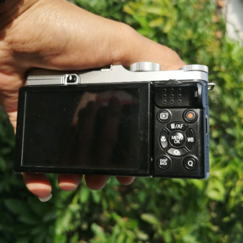 Fujifilm XM1 Body Only