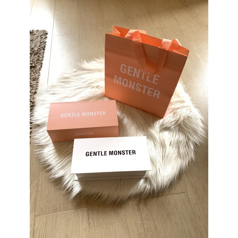 kacamata Gentle Monster Jennie in the mood