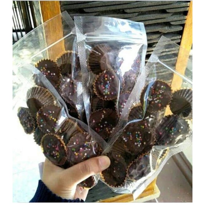 

kue coklat kacang