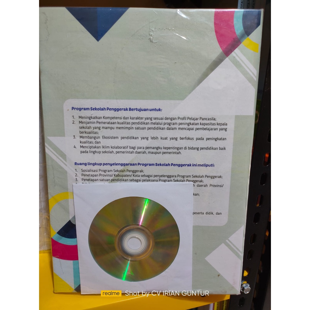 

BUKU PROGRAM MERDEKA BELAJAR (PSP) UNTUK GURU SEKOLAH