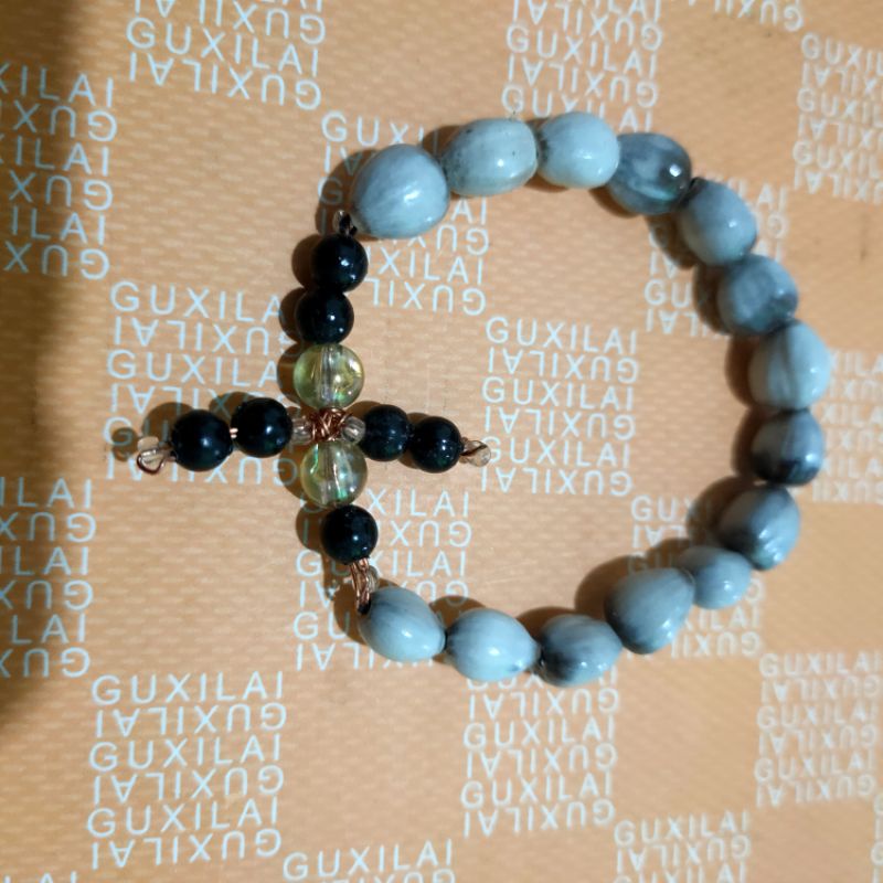 Gelang Salib Biji Jali