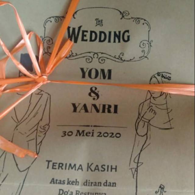 

Tas paper bag murah ukuran 25 x 35.... Free sablon
