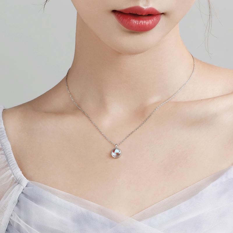 Kalung Rantai Sterling Silver 925 Dengan Liontin Batu Bulan Sabit Untuk Wanita