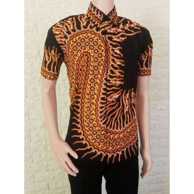 Batik Pria Abstrak