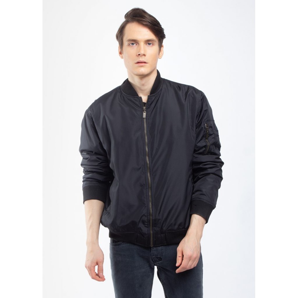 

Erigo Bomber Erg Black