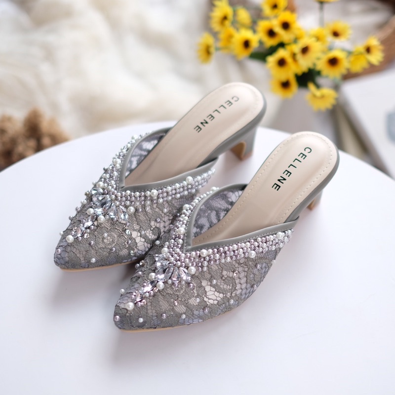 𝗖𝗘𝗟𝗟𝗘𝗡𝗘 Vlorae Beads Heels / wedding shoes sepatu pengantin payet mocca 5cm