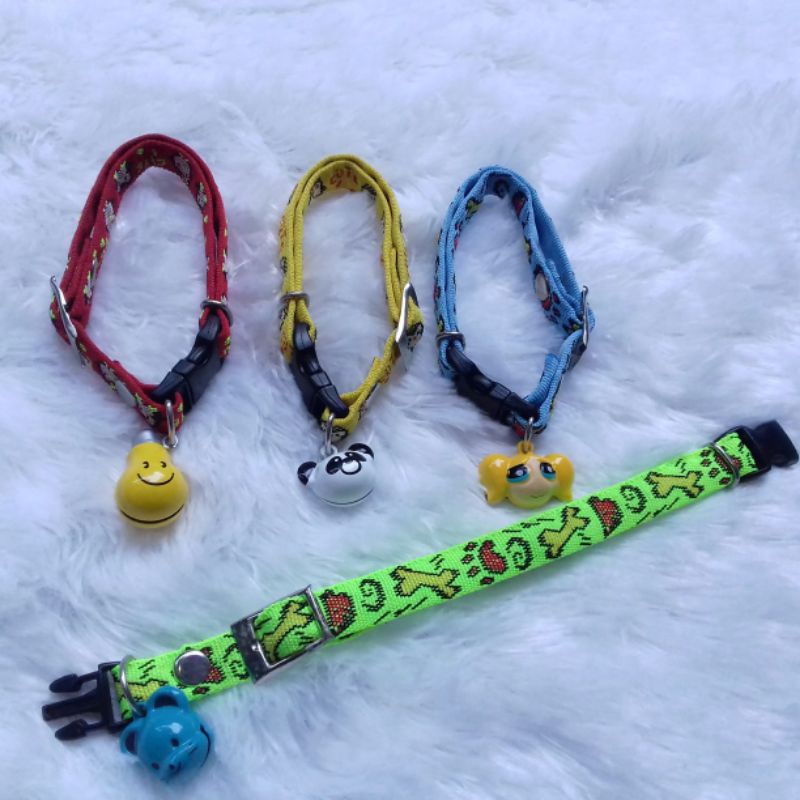 kalung kucing lonceng karakter