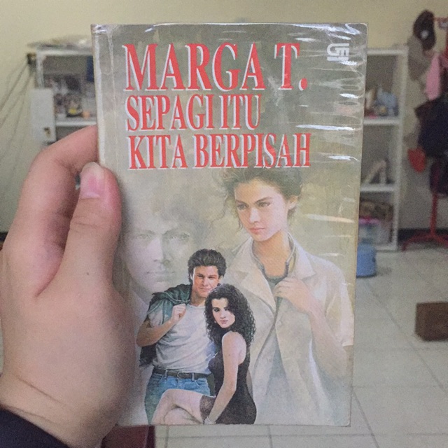 Novel “Sepagi itu kita berpisah”