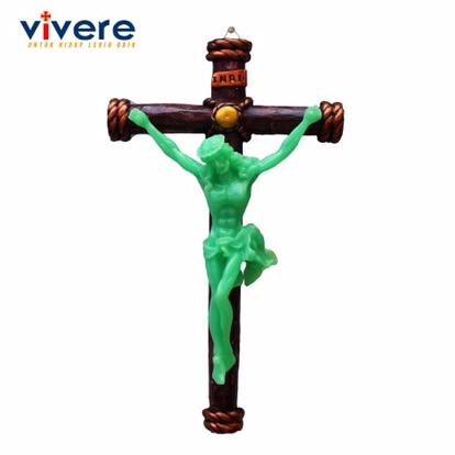 Salib Yesus Bermotif Kayu Fosfor (glow In The Dark)