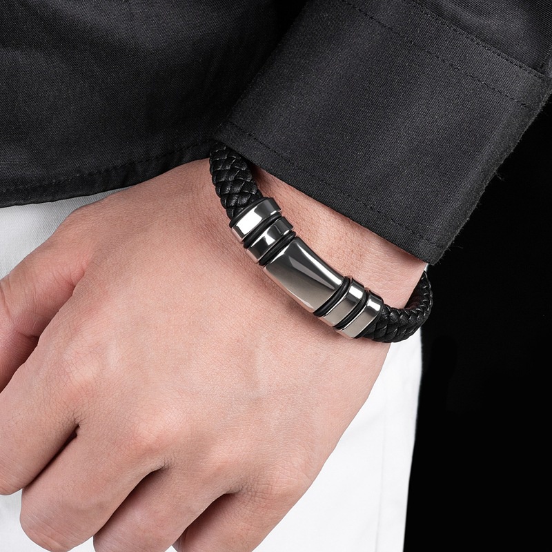 Gelang Bahan Kulit Dengan Buckle Magnetik Warna Hitam Glossy Gaya Klasik Untuk Pria