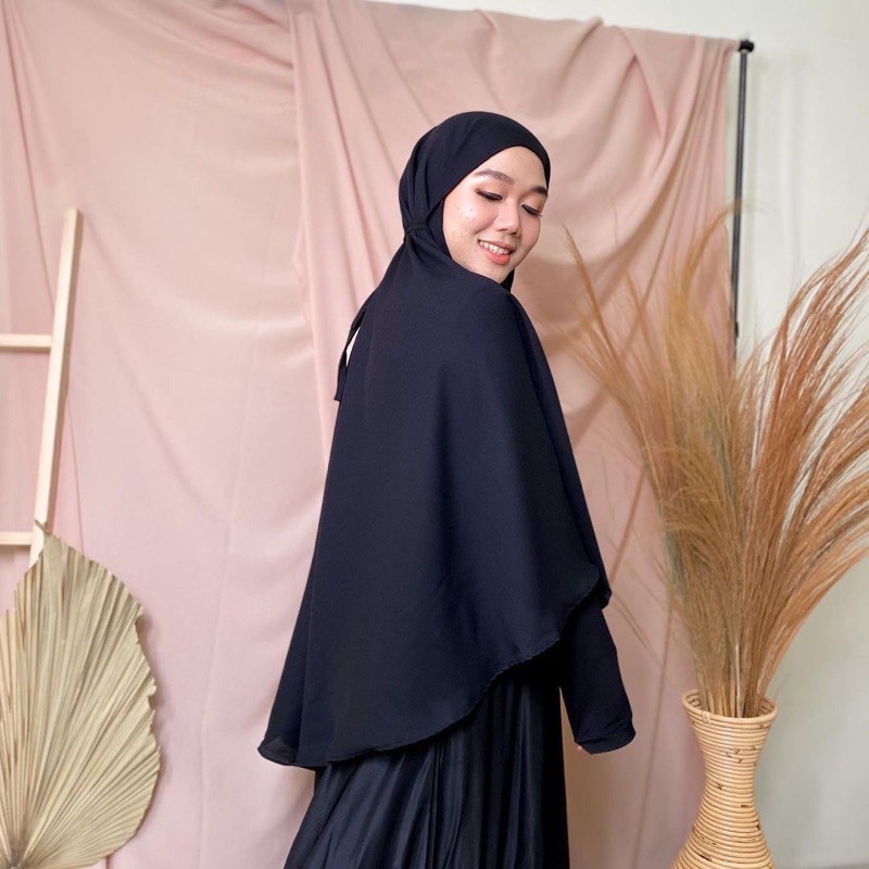 Hijab Bergo Maryam Nonpet Jumbo Moscrepe Size ( L ) / Jilbab Instan Jumbo Size L