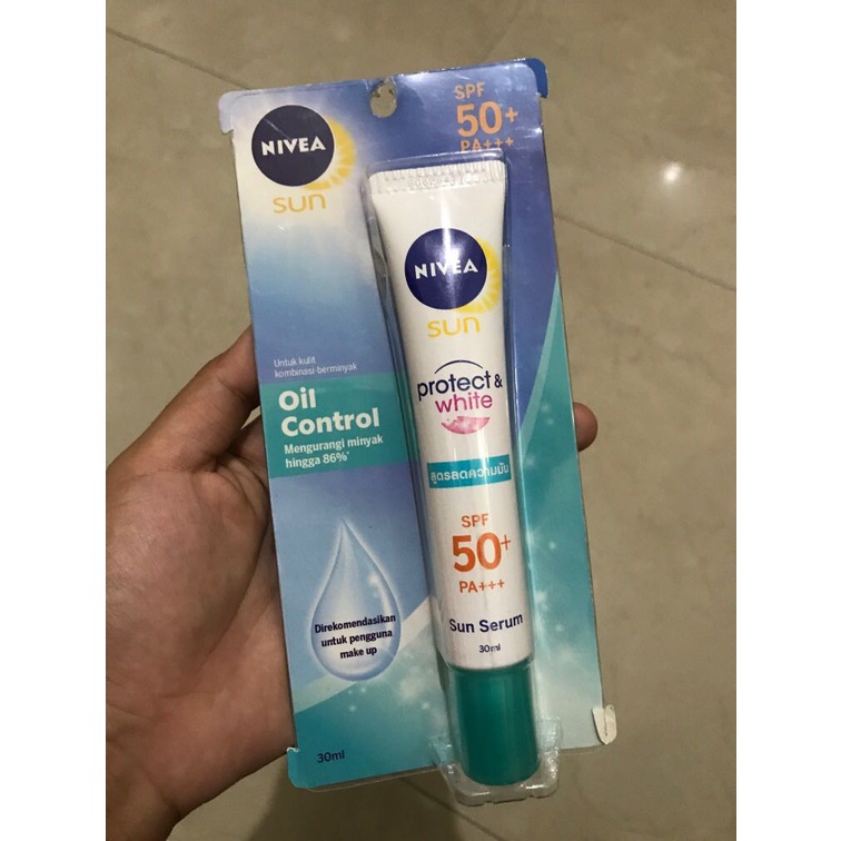 NIVEA Sun Face Protect &amp; White Serum Spf 50+ Oil Control 30 ml