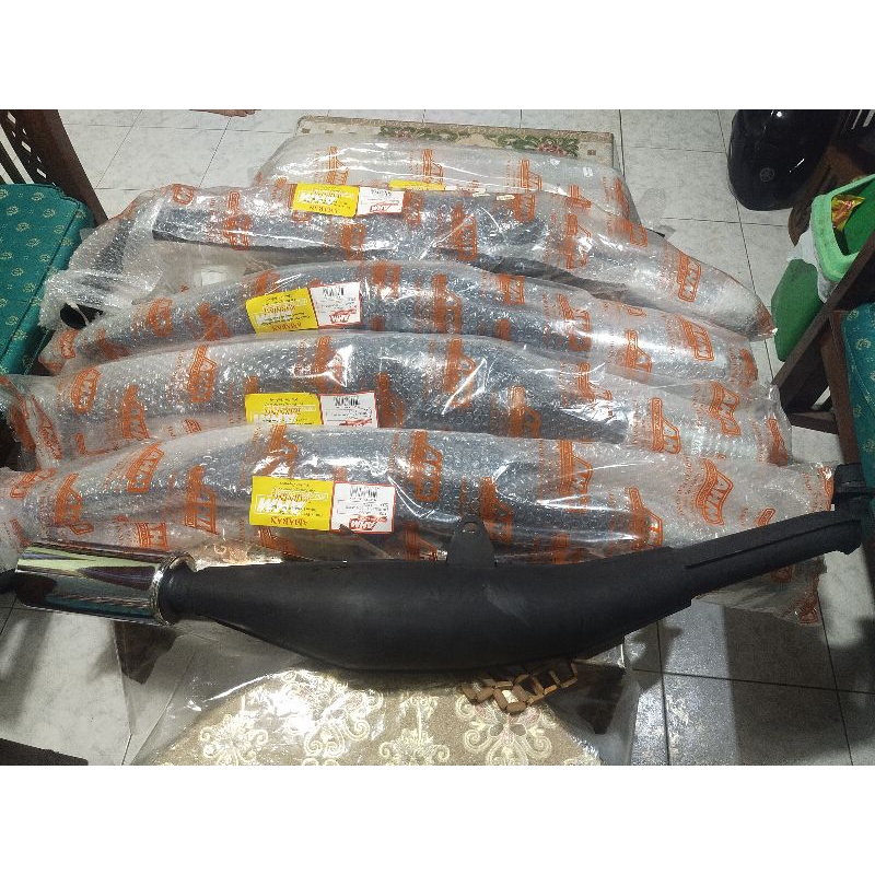 KNALPOT AHM F1ZR MALAYSIA ORIGINAL/SS Two seri 1